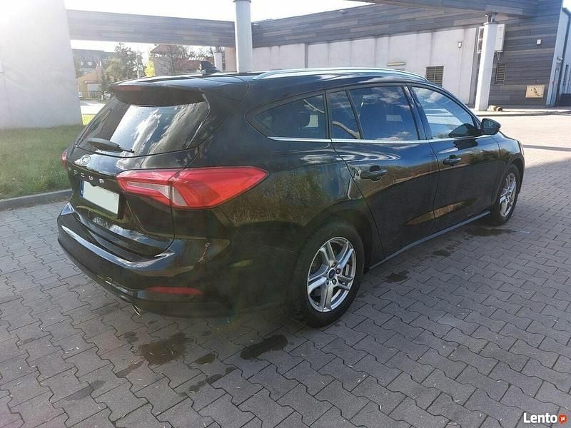 Używany Ford Focus 125 KM (91 kW) 2021 Czarny Kombi