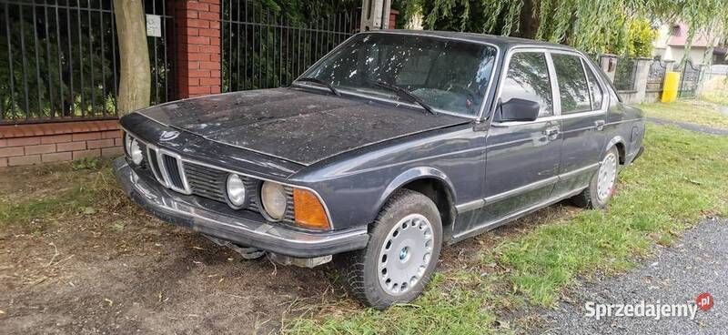 Używany BMW 745 1980 Grafitowy Sedan/Limuzyna