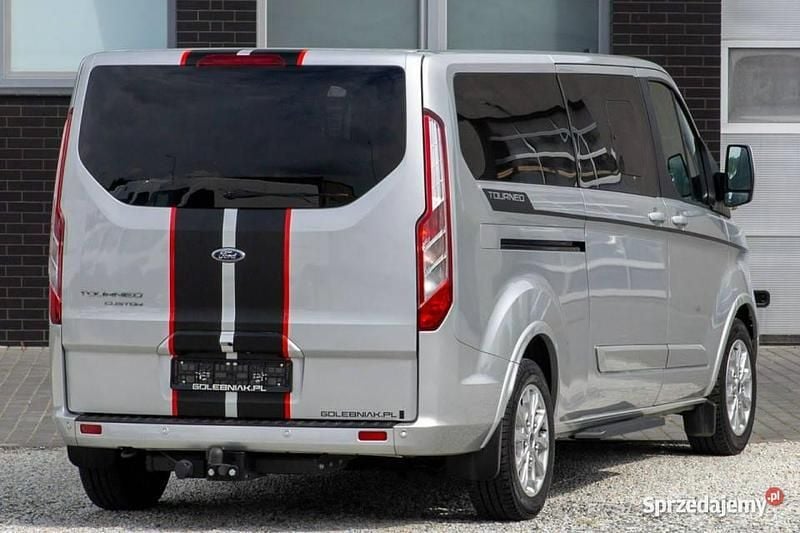 Srebrny Używany 2023 Ford Tourneo Custom Titanium Sedan/Limuzyna | 159 900 zł (Uczciwa cena) - Obraz 1/4