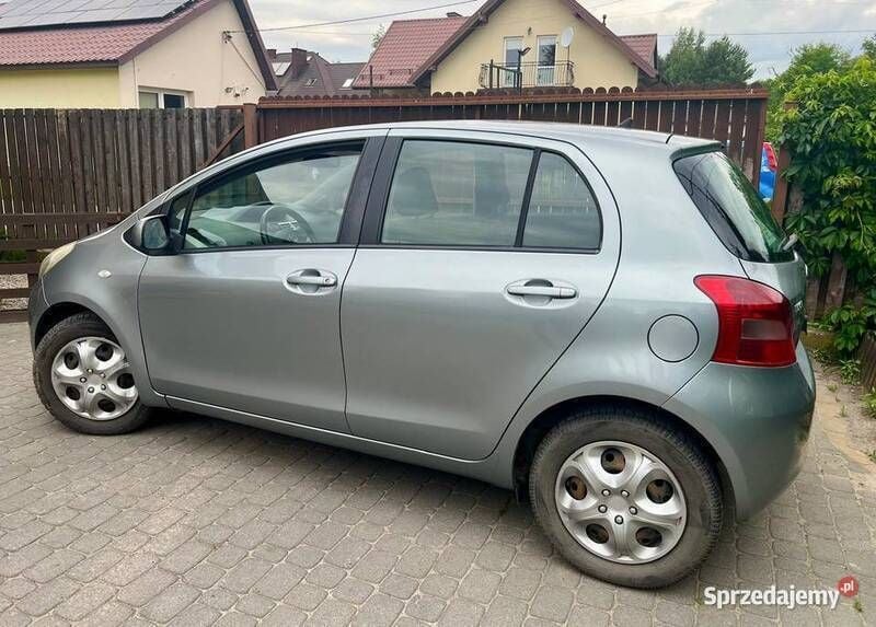 Używany 2006 Toyota Yaris | 9000 zł (Uczciwa cena) - Obraz 1/4