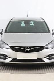 Używany Opel Astra 110 KM (80 kW) 2020 Srebrny Kombi