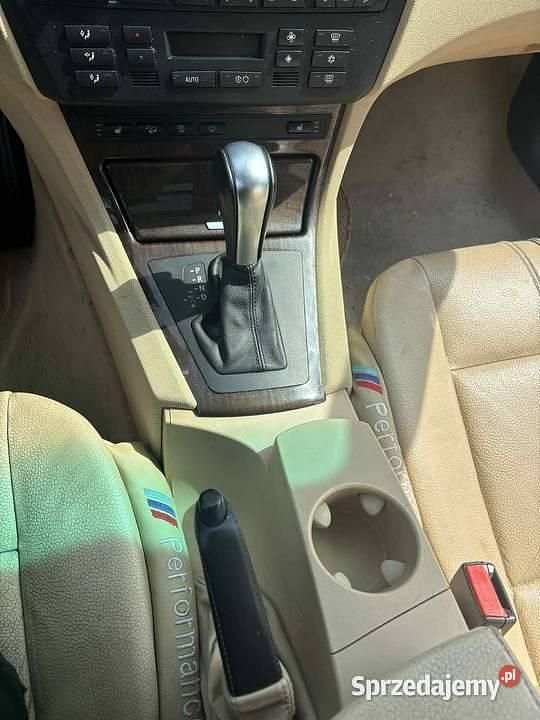 Biały Używany 2006 BMW X3 SUV | 13 000 zł - Obraz 1/4