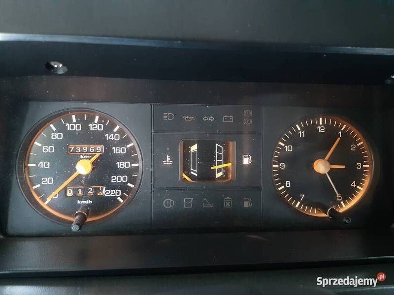 Używany Ford Orion 1985 Sedan/Limuzyna