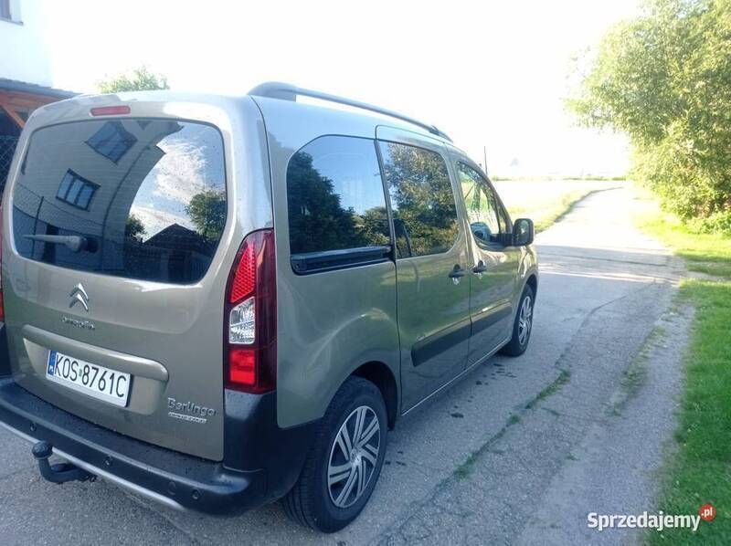 Złoty Używany 2014 Citroën Berlingo Minivan | 38 500 zł (Dość drogi) - Obraz 1/4