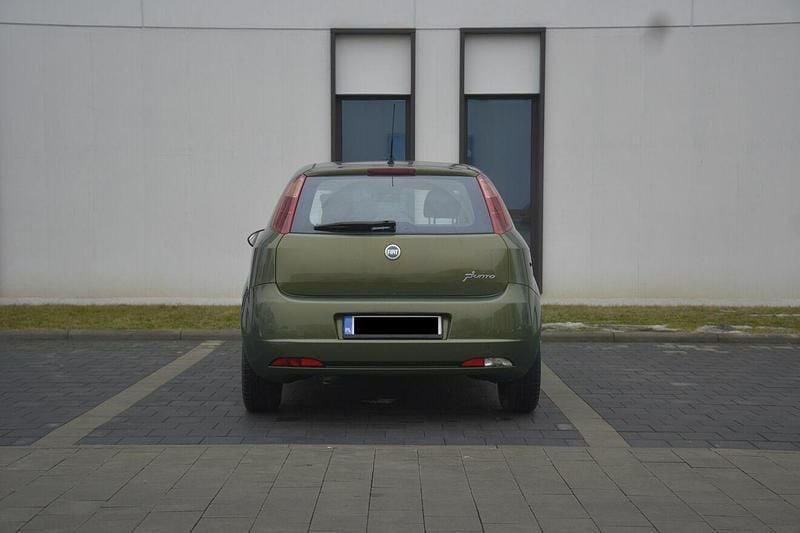 Używany Fiat Grande Punto Dynamic 2006 Zielony Hatchback