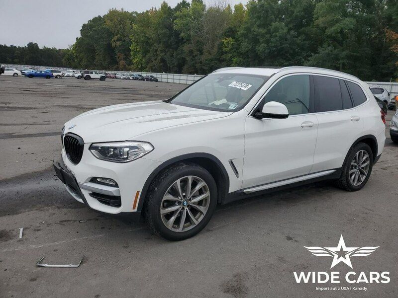 Biały (metalik) Używany 2019 BMW X3 xLine SUV | 65 200 zł - Obraz 1/4