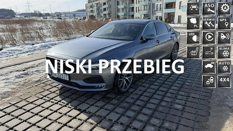 Używany Volvo S90 Momentum 320 KM (235 kW) 2019 Inny kolor Sedan/Limuzyna