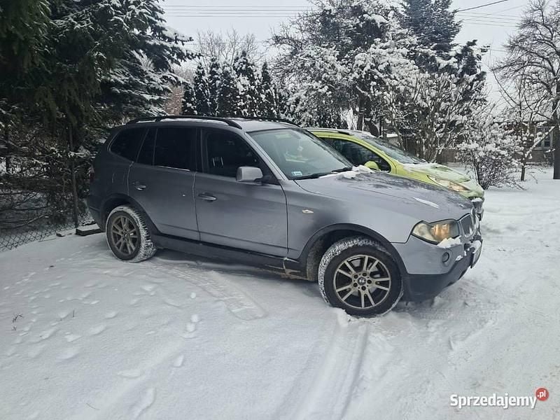 Szary Używany 2007 BMW X3 SUV | 19 000 zł (Super Cena) - Obraz 1/4