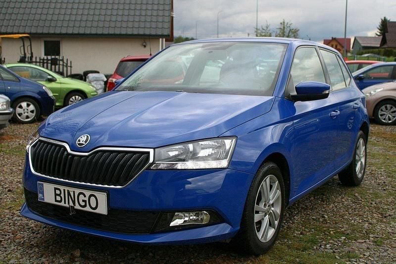 Niebieski Używany 2020 Skoda Fabia Ambition Hatchback | 42 800 zł (Uczciwa cena) - Obraz 1/4