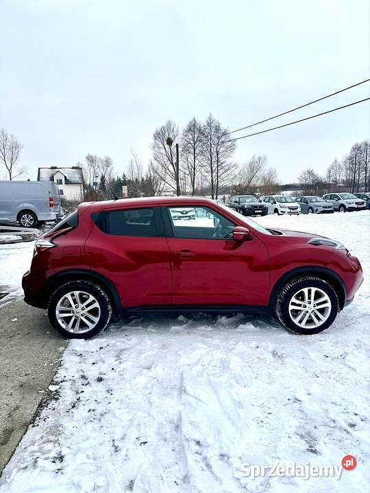 Używany Nissan Juke 2016 Bordowy SUV