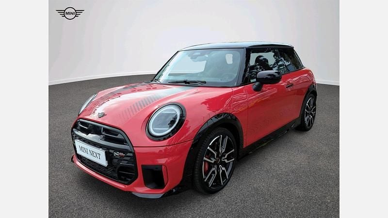 Chili red ii Używany 2024 Mini John Cooper Works Hatchback | 152 900 zł - Obraz 1/4