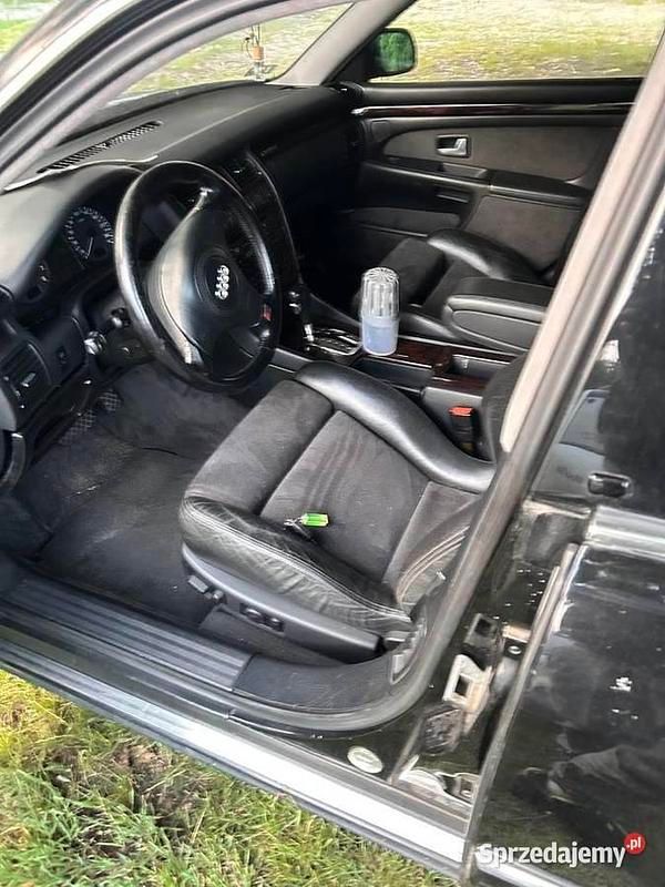 Używany 1995 Audi A8 Sedan/Limuzyna | 4999 zł - Obraz 1/4