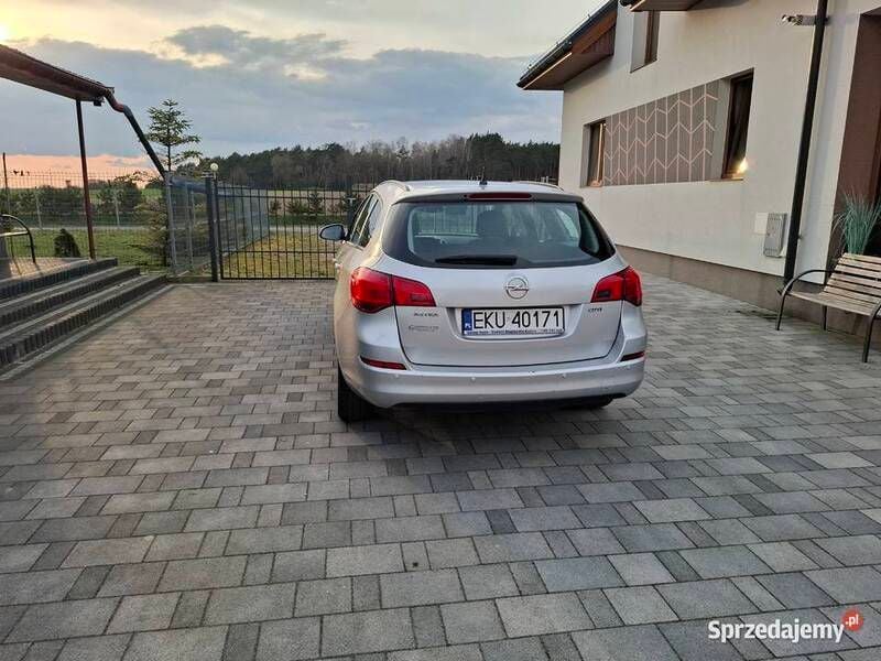 Używany 2011 Opel Astra | 13 200 zł (Uczciwa cena) - Obraz 1/4