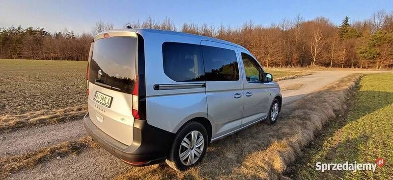 Srebrny Używany 2021 VW Caddy Minivan | 73 000 zł (Uczciwa cena) - Obraz 1/4