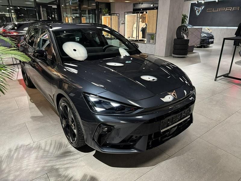 Nowe Cupra Leon 150 KM (110 kW) 2025 Grafitowy (metalik) Kombi