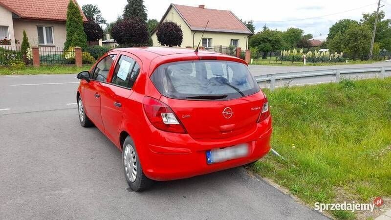 Używany Opel Corsa 2008 Czerwony Hatchback