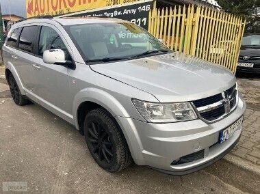 Srebrny Używany 2008 Dodge Journey SUV | 24 900 zł - Obraz 1/4