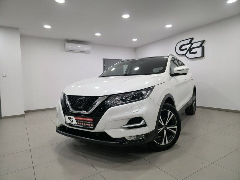 Biały Używany 2017 Nissan Qashqai SUV | 76 900 zł (Drogi) - Obraz 1/4