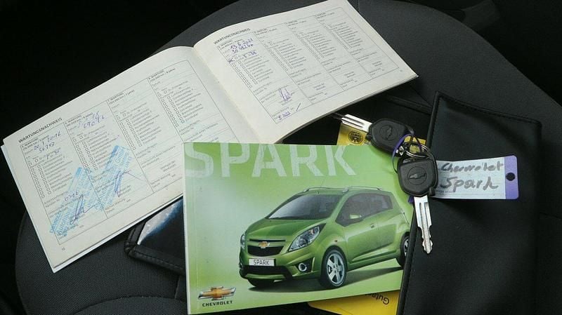 Używany Chevrolet Spark 68 KM (50 kW) 2011 Niebieski Hatchback