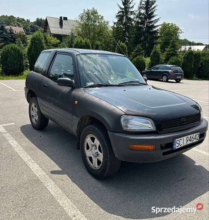 Używany 1996 Toyota RAV4 SUV | 7500 zł - Obraz 1/4