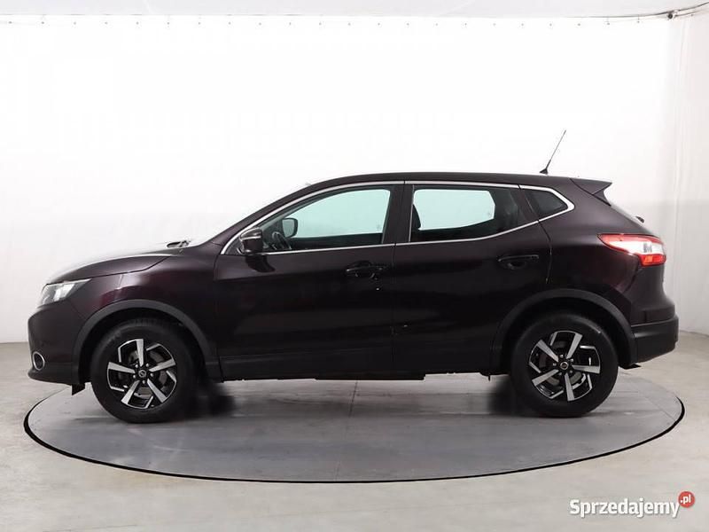 Używany Nissan Qashqai 116 KM (85 kW) 2014 Fioletowy SUV