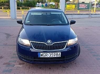 Niebieski Używany 2014 Skoda Rapid Hatchback | 15 900 zł - Obraz 1/4