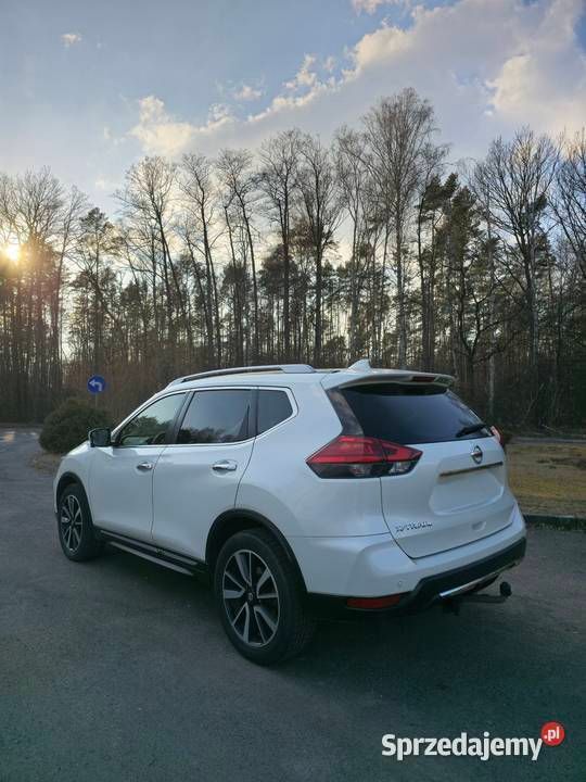 Biały Używany 2017 Nissan X-Trail Tekna SUV | 87 500 zł (Drogi) - Obraz 1/4