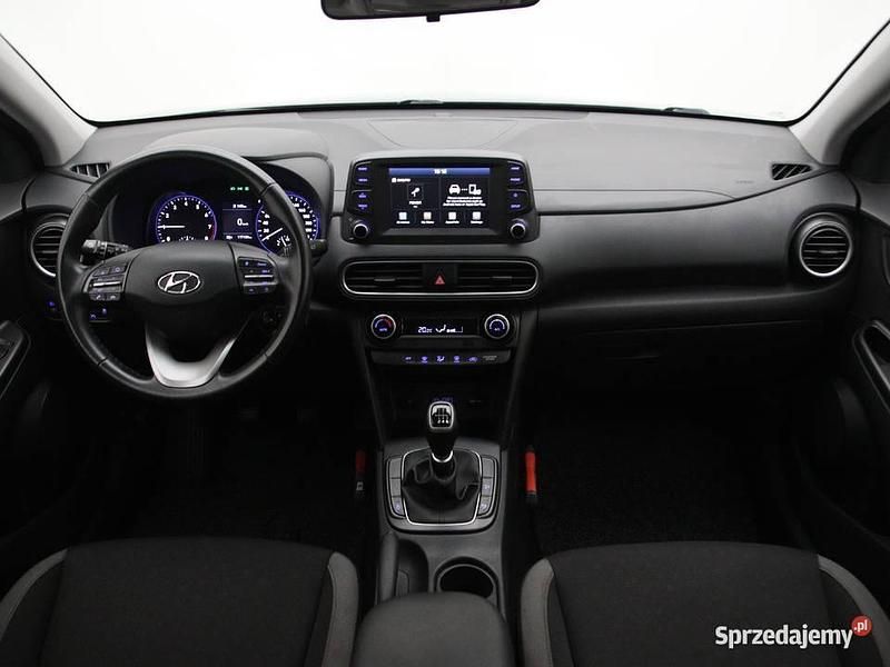 Szary Używany 2020 Hyundai Kona Comfort SUV | 58 999 zł (Uczciwa cena) - Obraz 1/4