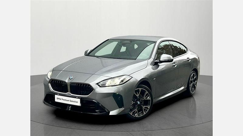 Używany BMW 220 Shadowline 156 KM (114 kW) 2025 Szary skyscraper metalizowany Coupe