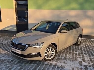 Szary Używany 2022 Skoda Scala Ambition Hatchback | 37 400 zł (Super Cena) - Obraz 1/4