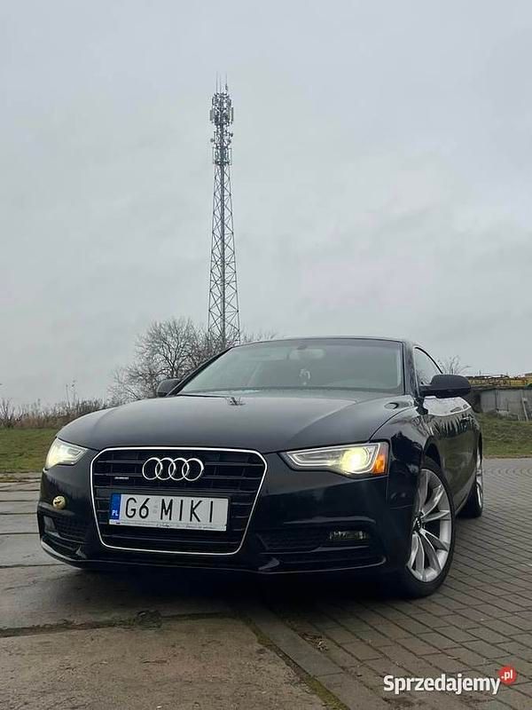 Czarny Używany 2012 Audi A5 Design Coupe | 48 900 zł (Uczciwa cena) - Obraz 1/4