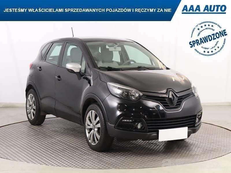 Używany Renault Captur 90 KM (66 kW) 2015 Czarny SUV