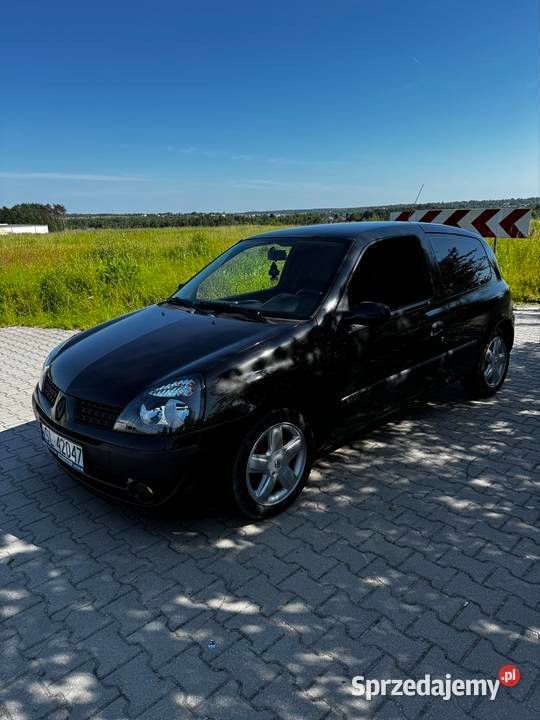 Czarny Używany 2001 Renault Clio II Hatchback | 4999 zł (Dość drogi) - Obraz 1/4
