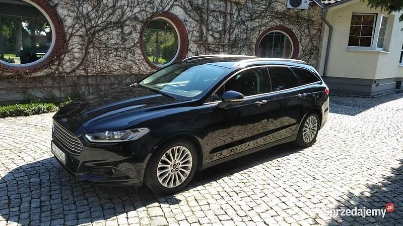 Czarny Używany 2015 Ford Mondeo Kombi | 34 500 zł (Uczciwa cena) - Obraz 1/4
