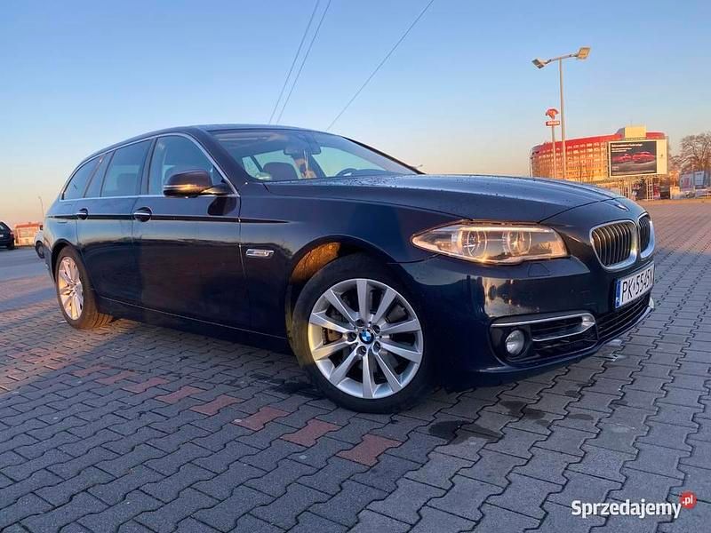 Używany BMW 535 Luxury Line 2013 Granatowy Kombi