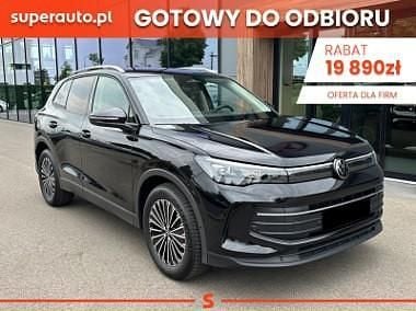 Czarny Nowe 2025 VW Tiguan Life SUV | 156 000 zł - Obraz 1/4
