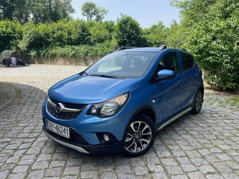 Używany Opel Karl 75 KM (55 kW) 2017 Niebieski (metalik) Hatchback