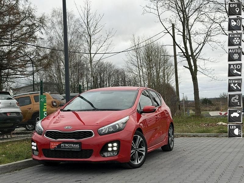Czerwony Używany 2015 Kia Ceed GT-Line Hatchback | 36 900 zł (Dobra cena) - Obraz 1/4