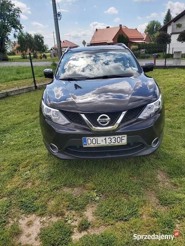 Czarny Używany 2014 Nissan Qashqai 360º SUV | 35 900 zł (Uczciwa cena) - Obraz 1/4