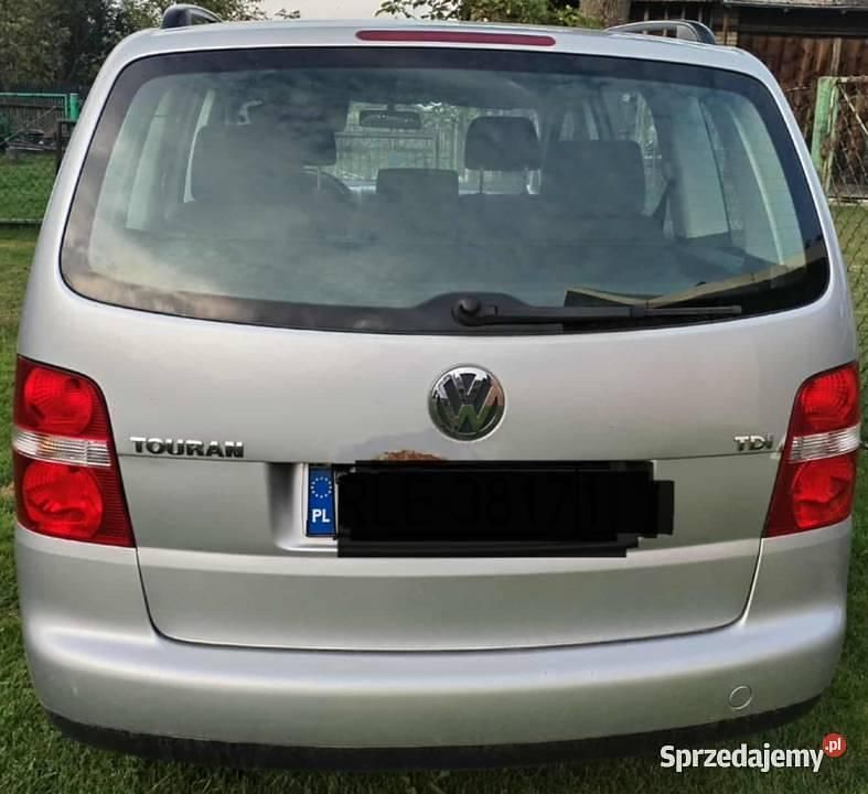 Używany VW Touran 2005 Srebrny Minivan