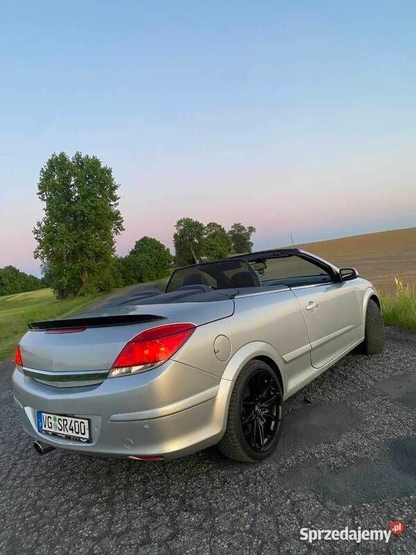 Używany Opel Astra 140 KM (102 kW) 2007 Kabriolet