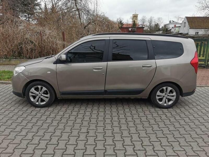 Inny kolor Używany 2012 Dacia Lodgy Minivan | 19 999 zł - Obraz 1/4