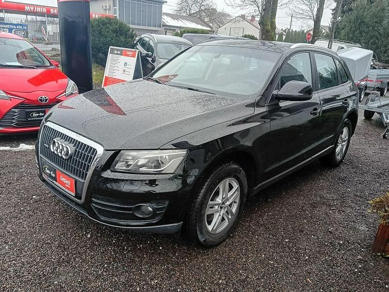 Czarny Używany 2012 Audi Q5 SUV | 52 900 zł (Super Cena) - Obraz 1/4