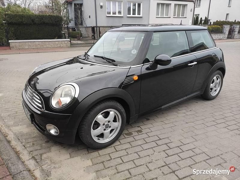 Używany Mini Cooper 120 KM (88 kW) 2007 Hatchback