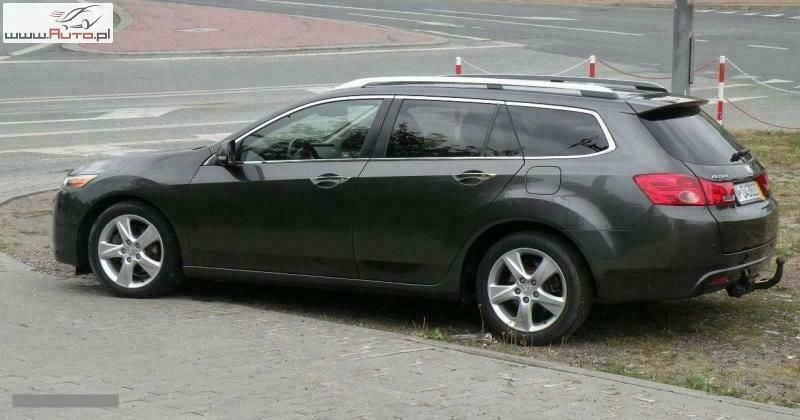 Używany Honda Accord Executive 107 KM (78 kW) 2008 Beżowy (metalik) Sedan/Limuzyna