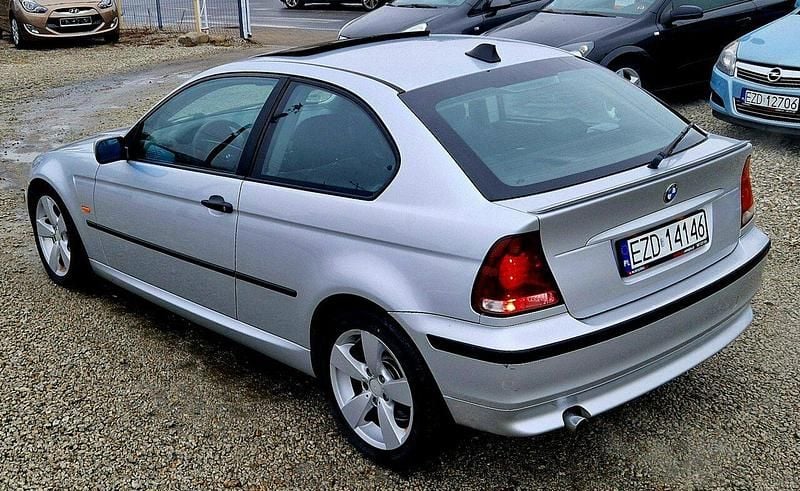 Używany BMW 316 117 KM (86 kW) 2003 Srebrny Hatchback