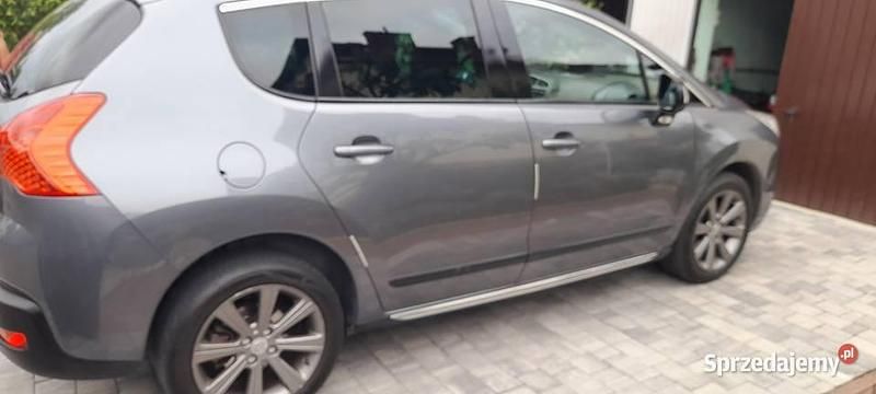 Szary Używany 2011 Peugeot 3008 Hatchback | 23 500 zł (Drogi) - Obraz 1/4