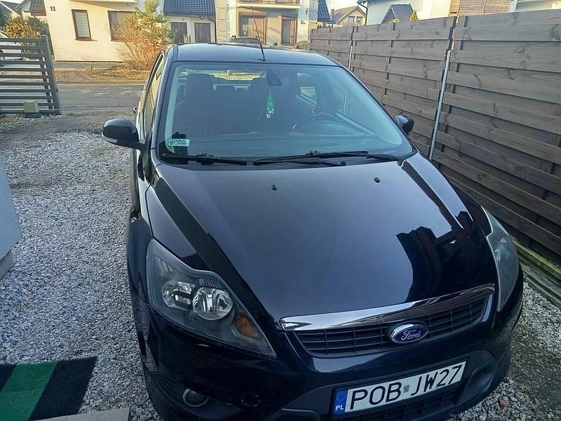 Używany Ford Focus 2009 Czarny Hatchback