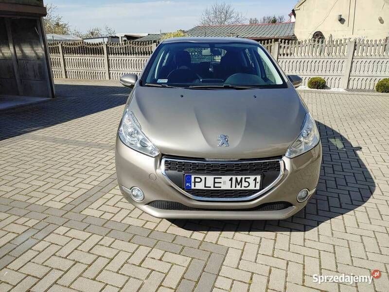 Używany 2012 Peugeot 208 Hatchback | 21 000 zł (Dość drogi) - Obraz 1/4