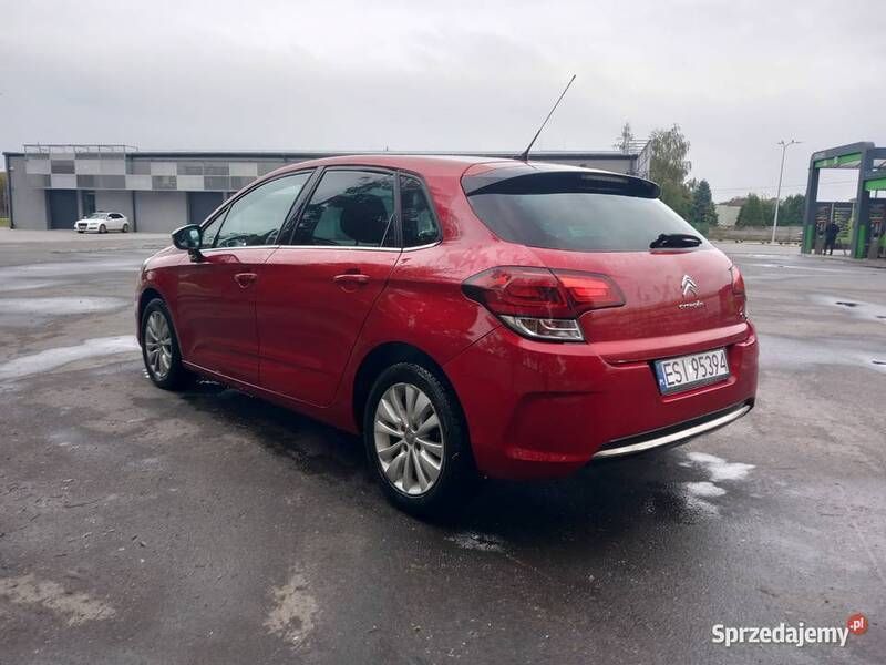 Używany Citroën C4 2015 Bordowy Hatchback